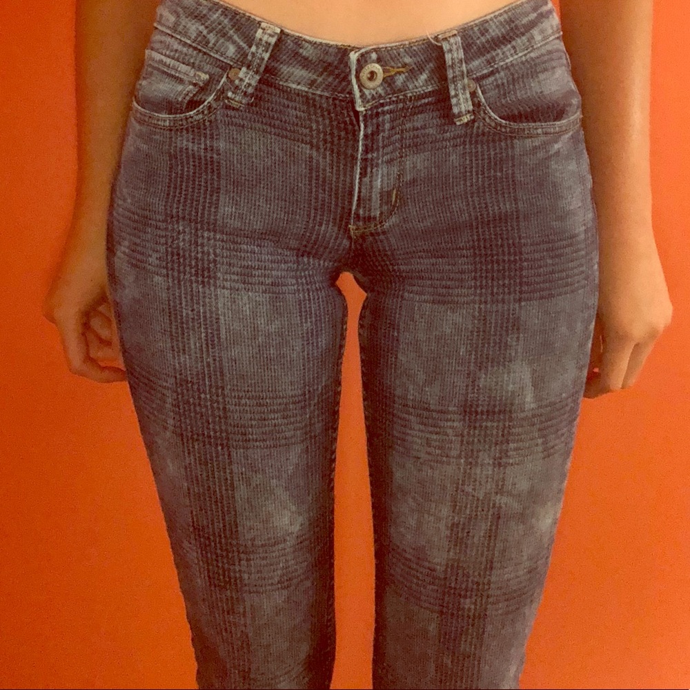 super cute skinny jeans!